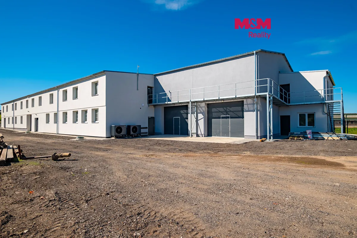 Pronájem skladového prostoru 446 m²